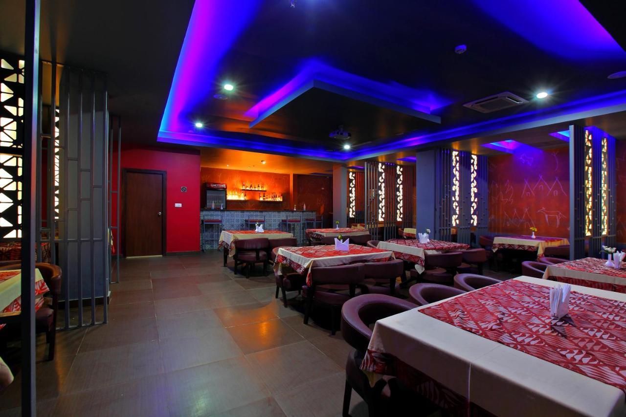 Hotel Park Residency Kuttyadi Exterior foto